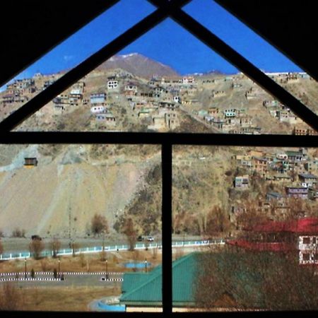 Hotel Kargil Heights Eksteriør billede