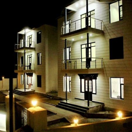 Hotel Kargil Heights Eksteriør billede