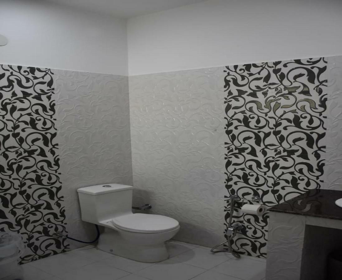 Hotel Kargil Heights Eksteriør billede